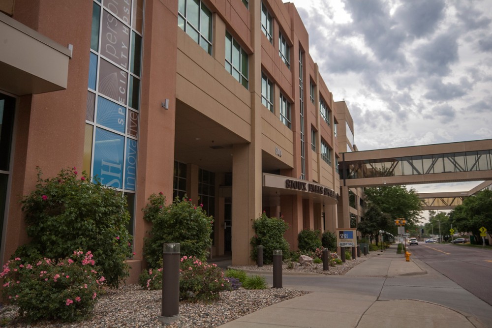 Close to hospital Center Inn